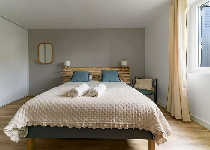 Hôtel accueillant les animaux: Résidence Léon Blum - Appartements design - Parking